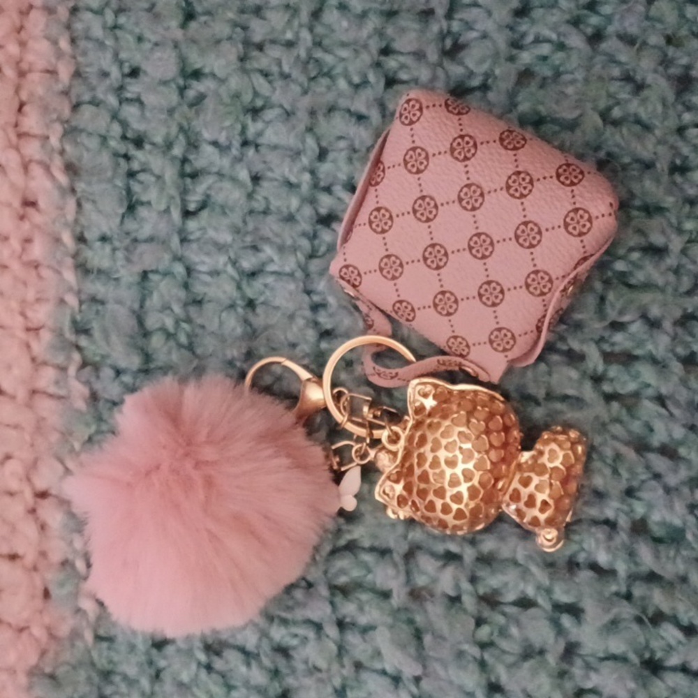 Hello Kitty Purse Dangler/Keychain - Picture 7 of 9